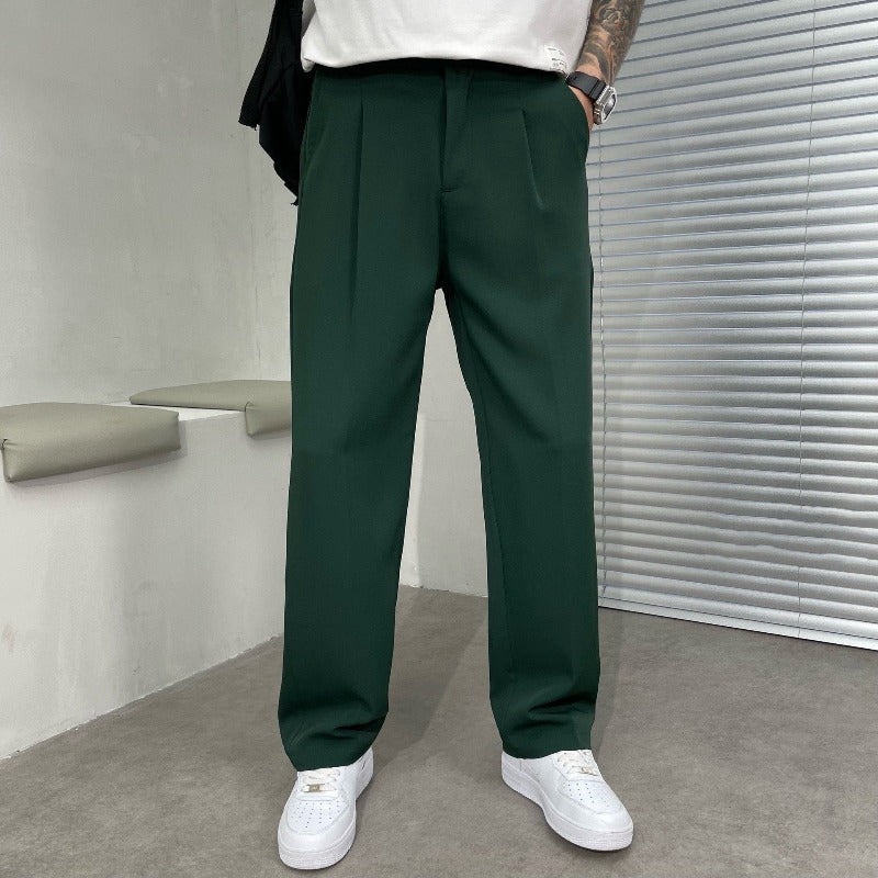 Wide-Leg Pleated Trouser