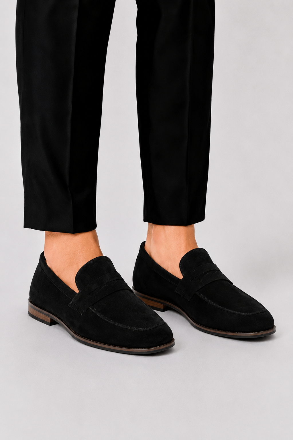 Elegant Suede Loafer